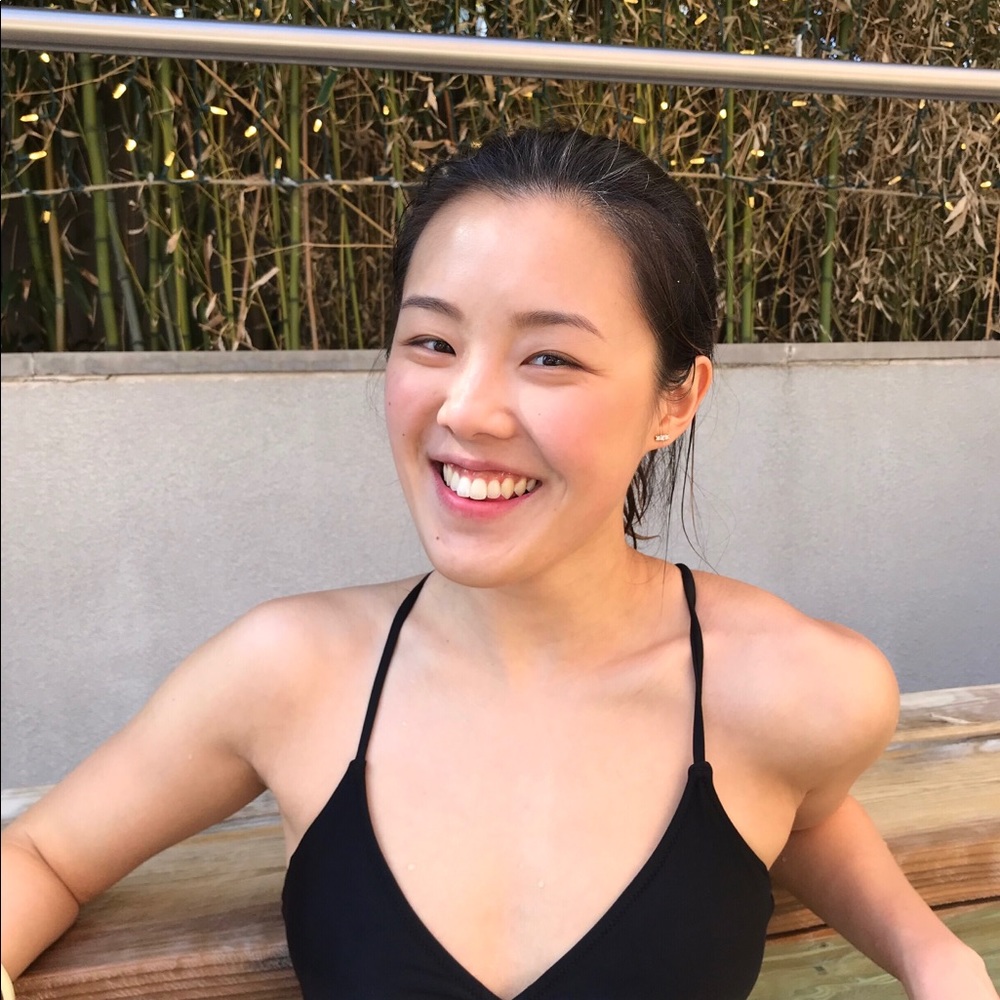 Meet your Posher, Niki